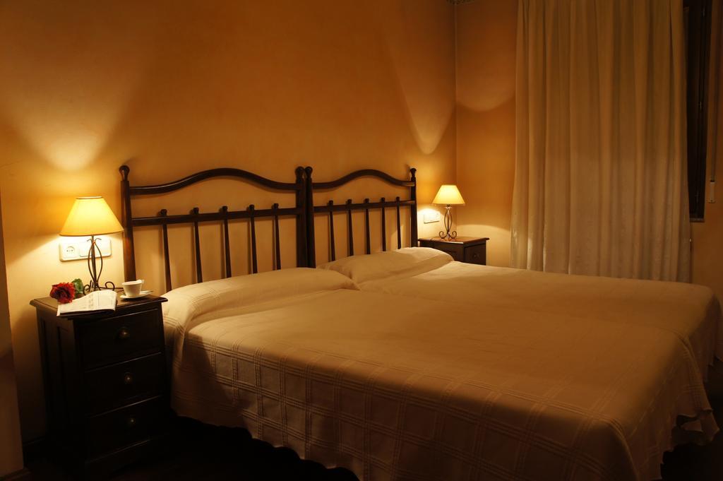 La Hosteria De Castroviejo Duruelo de la Sierra Quarto foto
